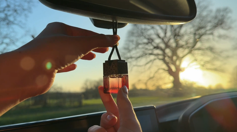 Hang the diffuser